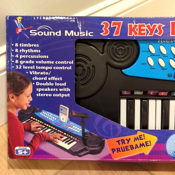 Digital Keyboard for Kids - Blue and Black - Picture 2 of 9